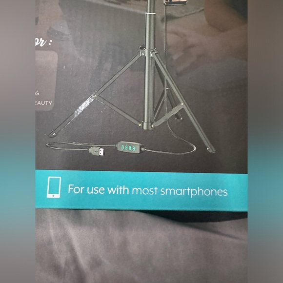 Bower 8”Selfie Ring Light Studio Extendable Tripod with wireless remote control - Picture 3 of 11